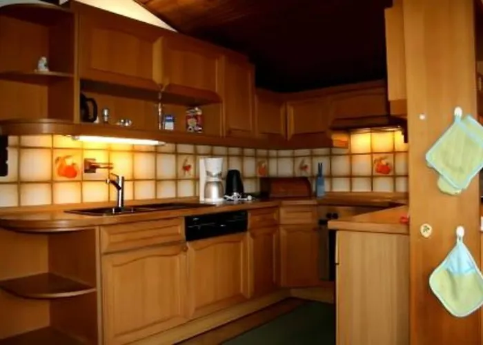 Peaceful Mountain Retreat Simple And Spacious Appartement